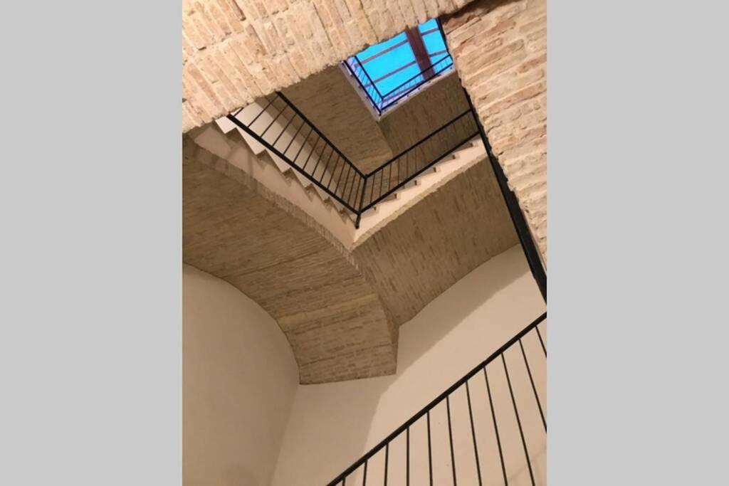 شقة Piccioccus De Crobi كالياري المظهر الخارجي الصورة